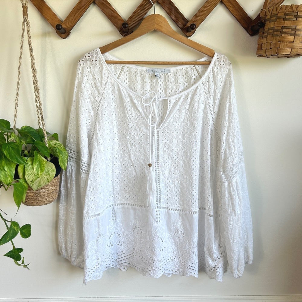 Single Thread Womens XL White Eyelet Cotton Boho Tassel Peasant Blouse Top